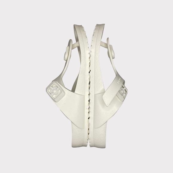 Birkenstock White Thong Sandals - Picture 4 of 8